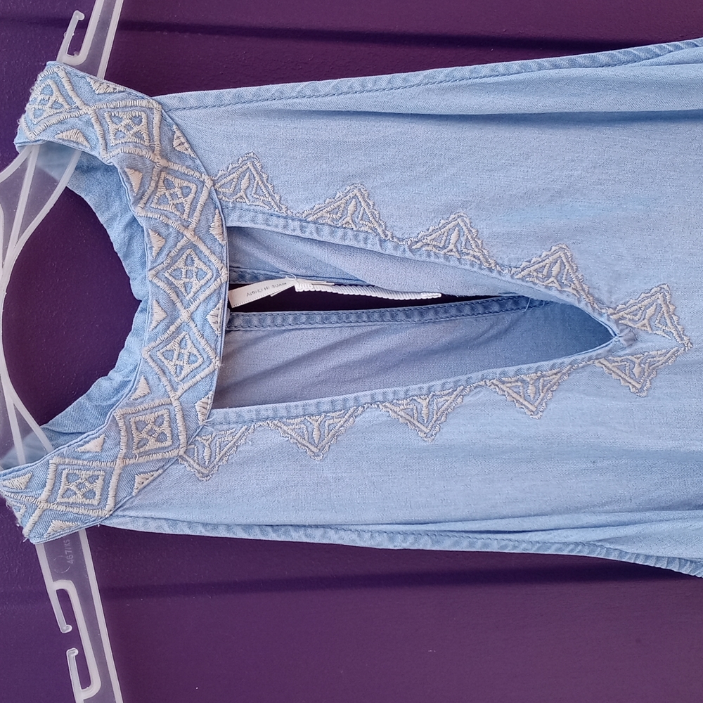 Dress - Picture 3 of 4
